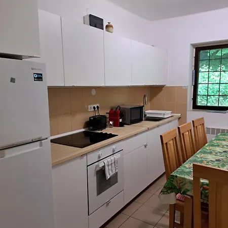 Guest house Garamszegi Szajki Vendeghaz Hosszupereszteg